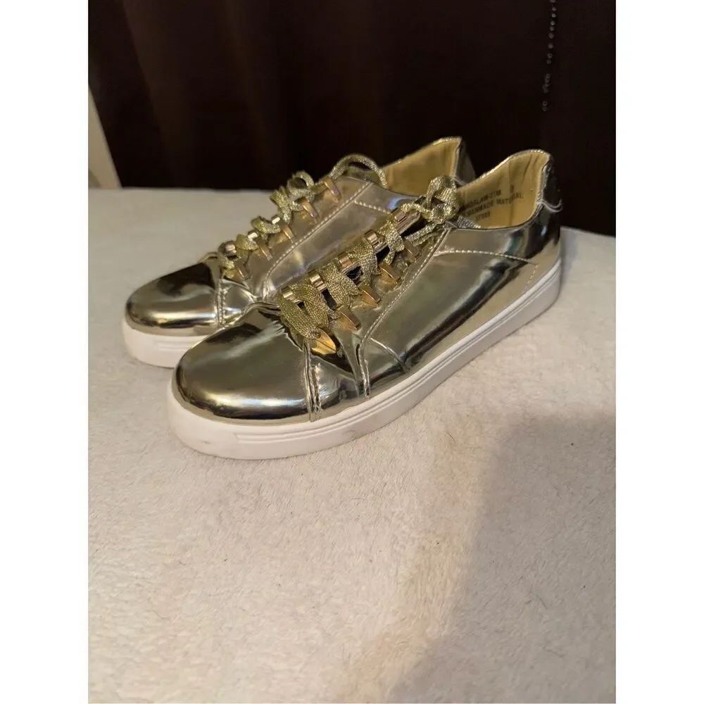 Bamboo gold sneakers size 8
